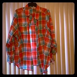 Never worn!! Plaid button up